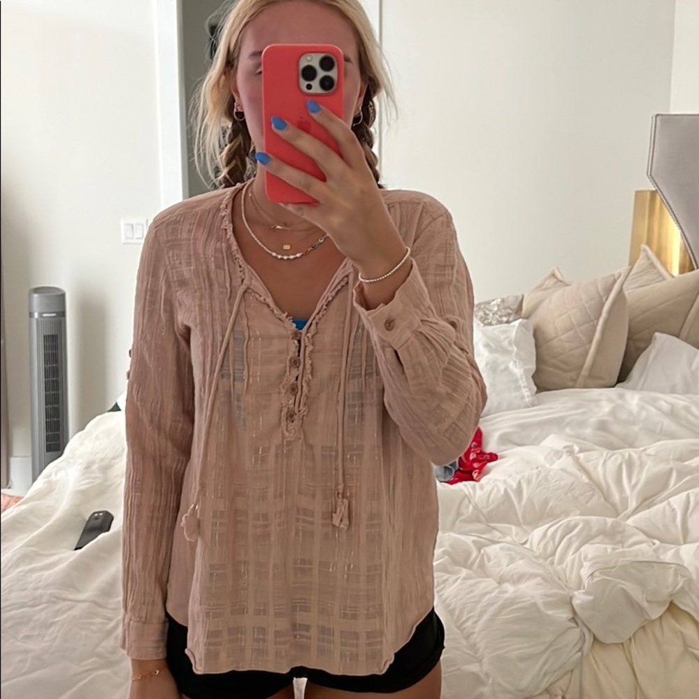 Long sleeve blush blouse